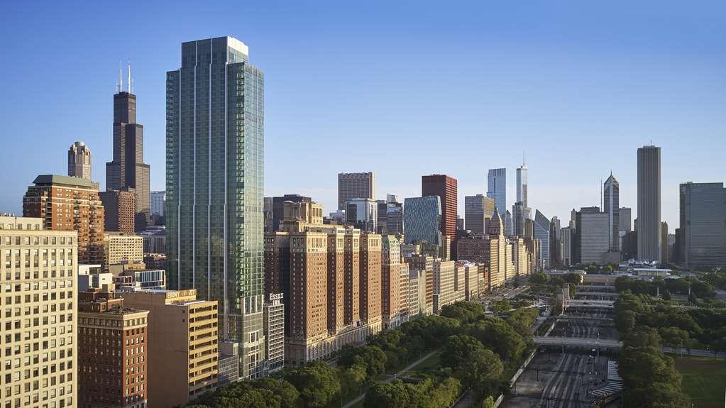 Aparthotel Sentral Michigan Avenue Chicago Exterior foto The Park at Riverbank